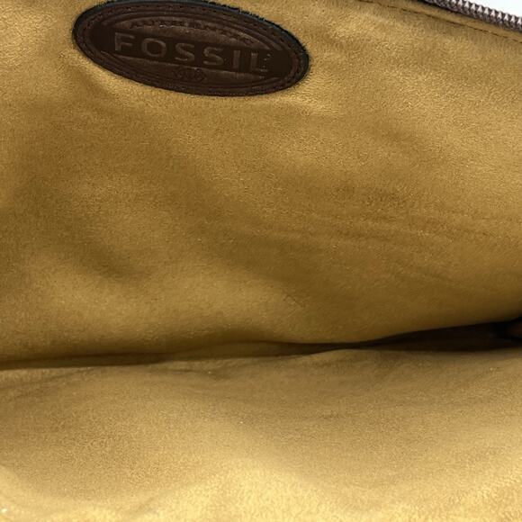 FOSSIL Leather Suede Chevron Tablet Case Zipper Career Classic Designer - Picture 9 of 13